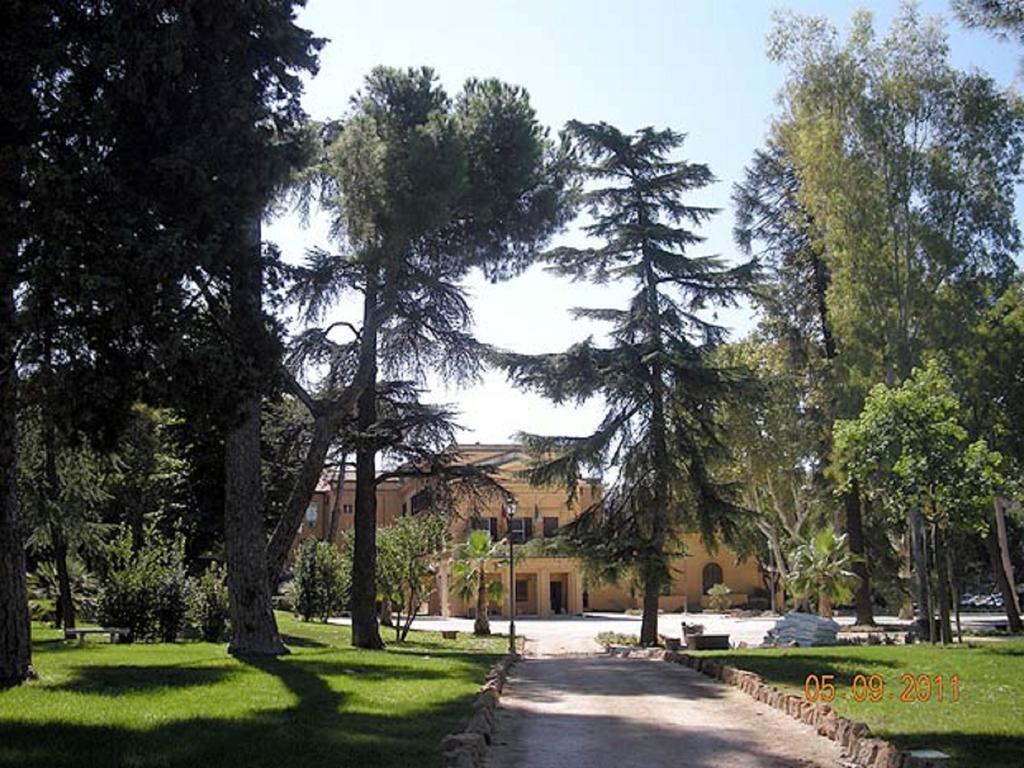 Fhr-Appartamento A San Giovanni Рим Екстериор снимка