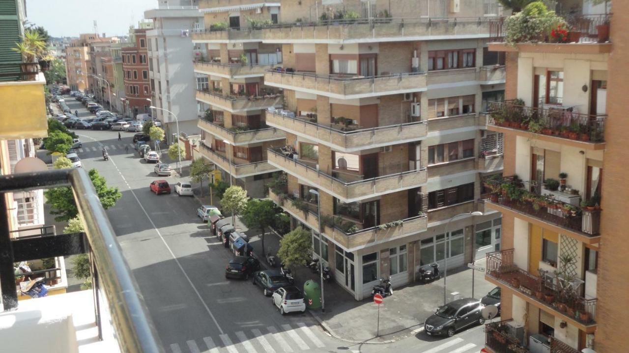 Fhr-Appartamento A San Giovanni Рим Екстериор снимка